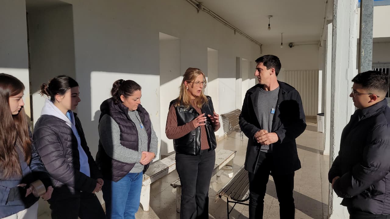 Paco Garibaldi recorrió instituciones y espacios de participación en Llambi Campbell